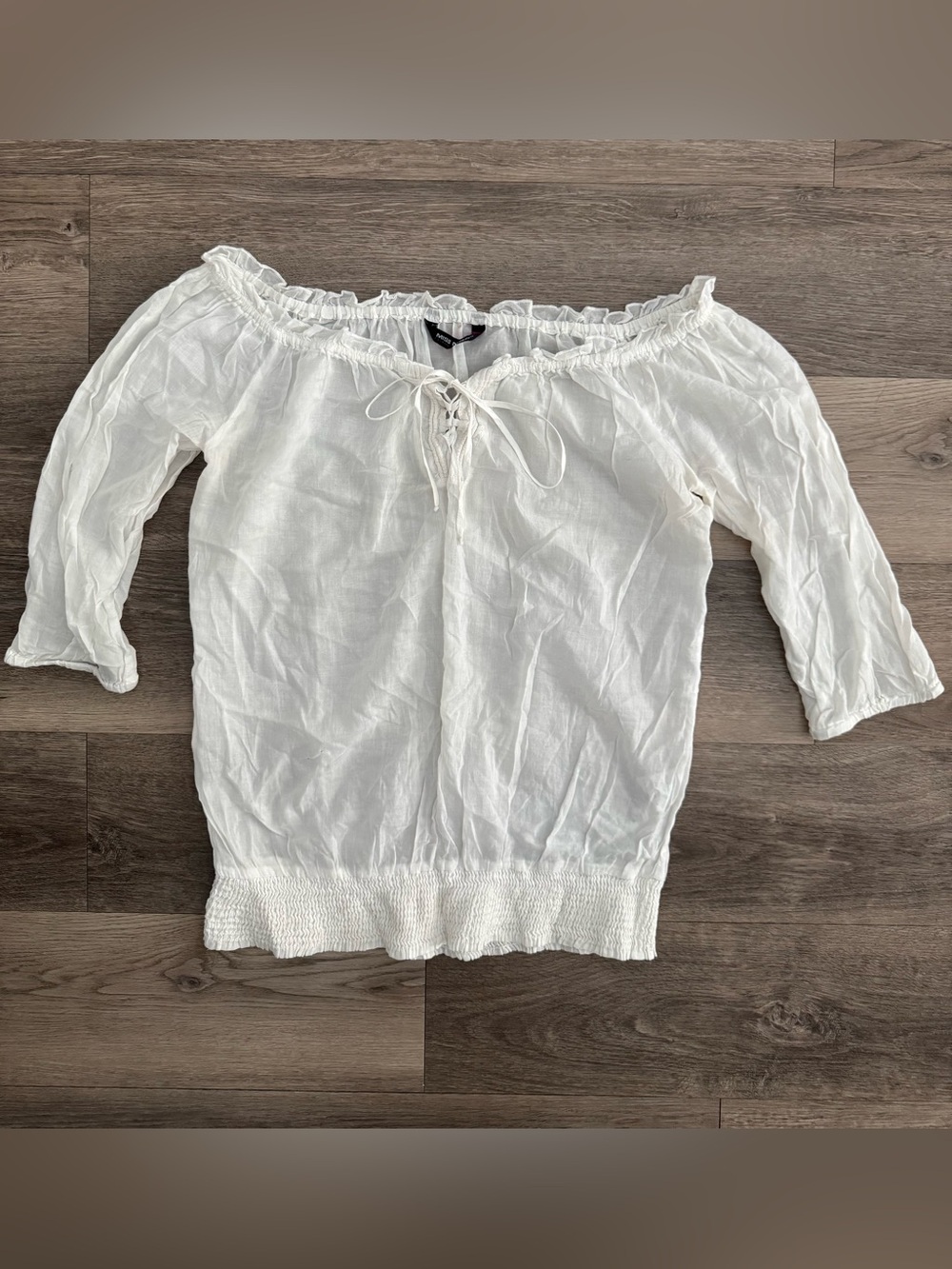 MISS N.R.G. Israel White Boho Off the Shoulder Lace Up Peasant Blouse Smocked